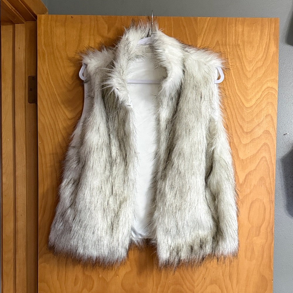 Kids Faux Fur Vest - Gray